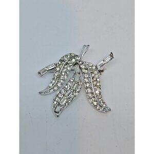 Vtg Triple Leaf w/ Bug Baguette Silver Rhinestone Fashion Jewelry Brooch Pin